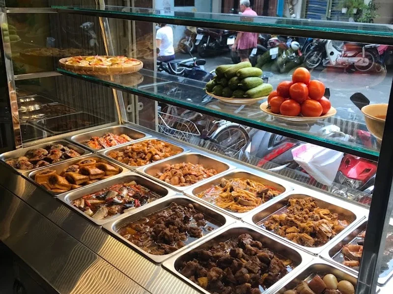 Cơm Nhà Phố Thị