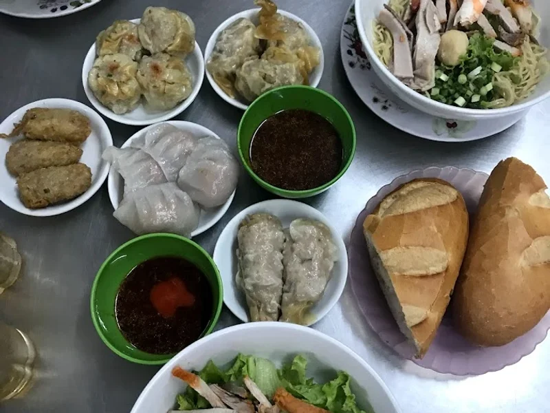 Quán ăn Tân Sanh Hoạt