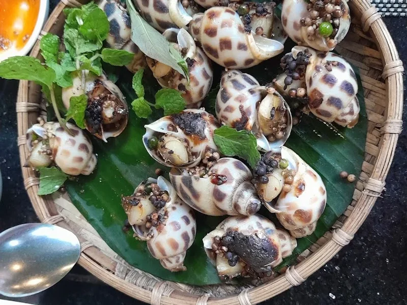 Ẩm thực Hai Lúa