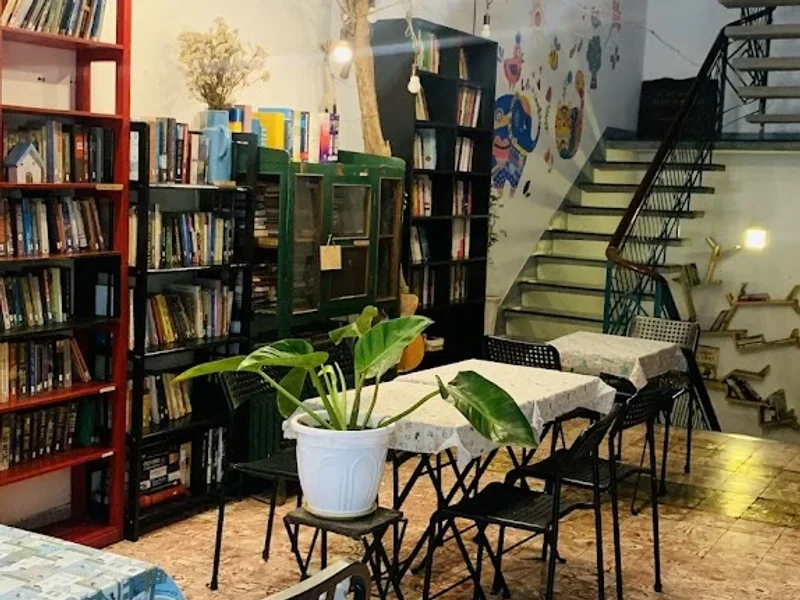 Tiệm cà phê EM Ở ĐÂU