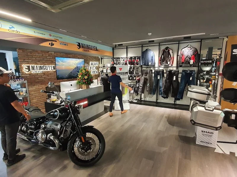 Mai Nguyen Flagship Store & Head Office