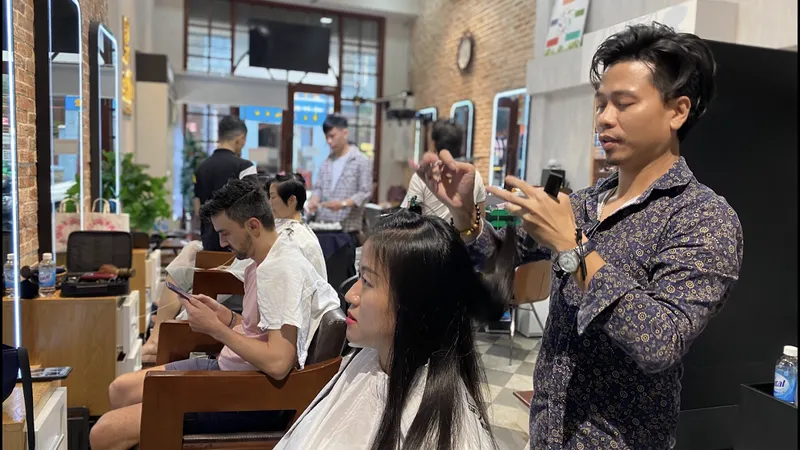 HỆ THỐNG SALON TÓC ĐẸP LÊ HIẾU QUẬN 1