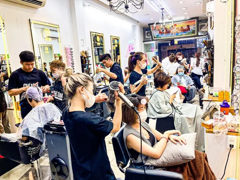 Hair Salon Chí Tâm