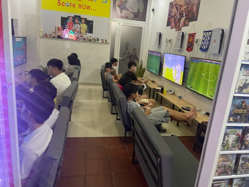 Phòng Game PS5 Nam Nguyen - GameShop Chuyên Pes + Fifa PS5 và Tất cả các thể loại Game PlayStation