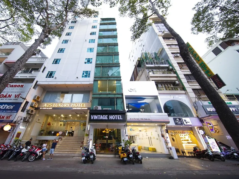 Vintage Hotel & Spa - Khách Sạn & Spa Bến Thành
