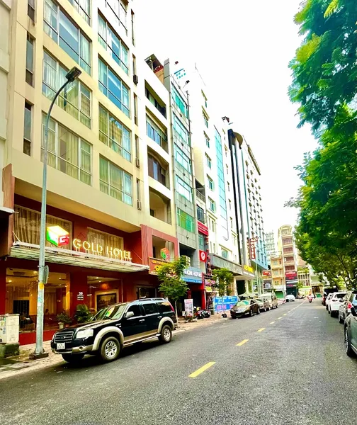 Gold hotel, Saigon
