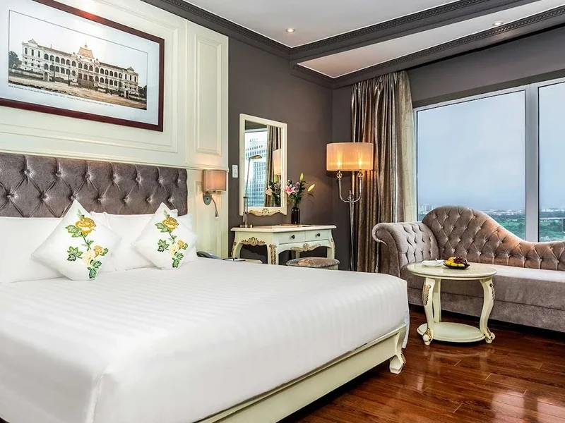 Khách sạn Silverland Jolie