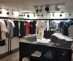 shop quần áo nam tại Phường Bến Nghé Quận 1