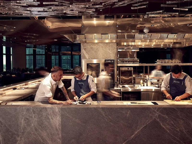 AKUNA Restaurant