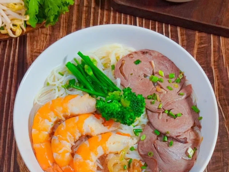 Hủ tiếu nam vang Thành Đạt