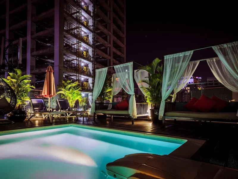 Roseland Centa Hotel