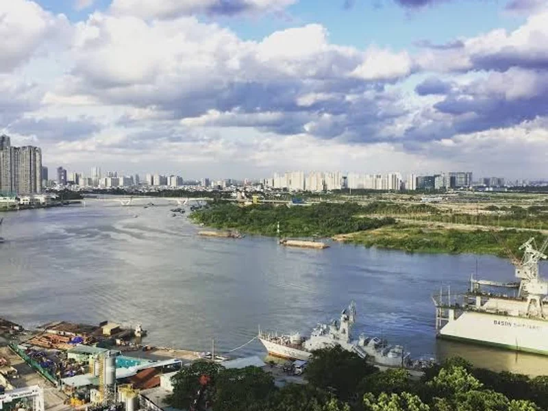 Khách sạn Bay Hồ Chí Minh