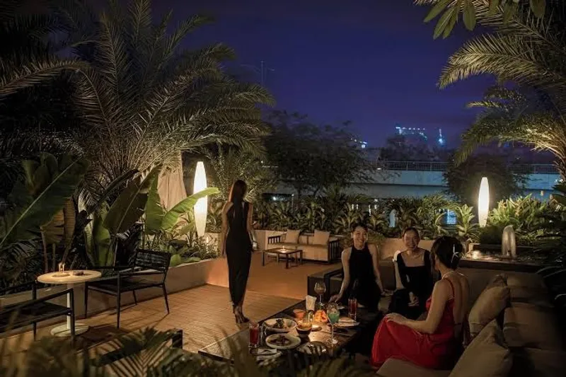 Khách sạn Le Meridien Sài Gòn