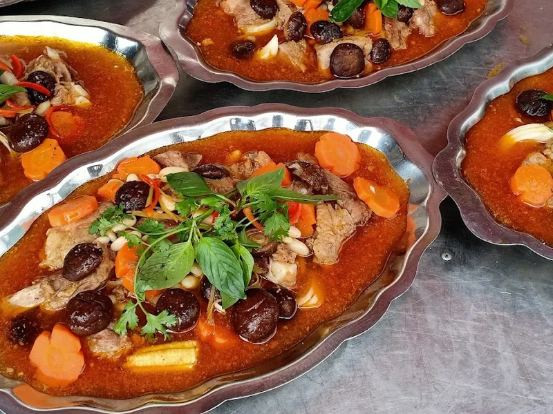 ĐẶT NẤU TIỆC TẠI NHÀ NHẤT TÂM