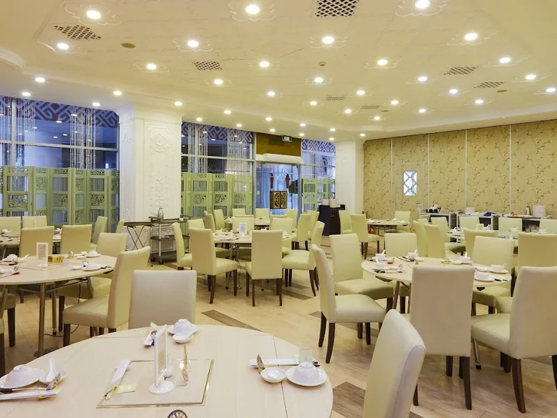 Nhà hàng hải sản & lẩu Yeebo (Quận 7) - Yeebo Seafood and Hotpot Restaurant (District 7)