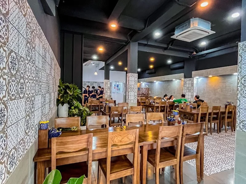 Hoàng Ty Premium Restaurant