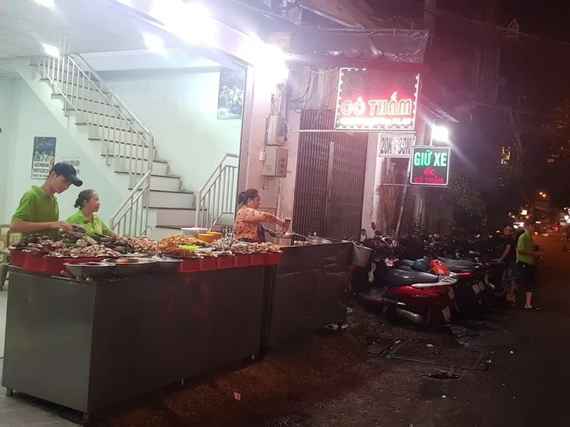 Quán ốc Cô Thắm 30K