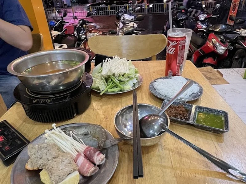 Yohan Thai Hotpot