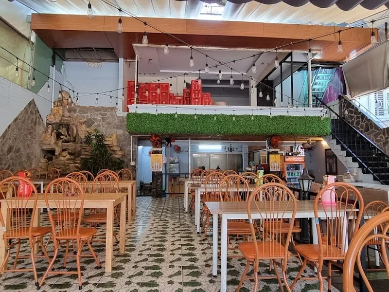 Bia hơi Hà Nội A Chính