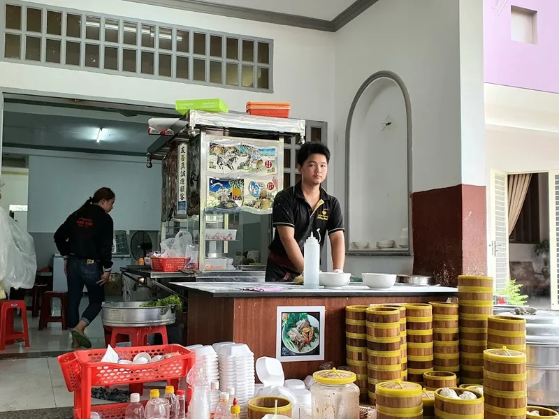 Đệ nhất mì kéo Hồng Phát