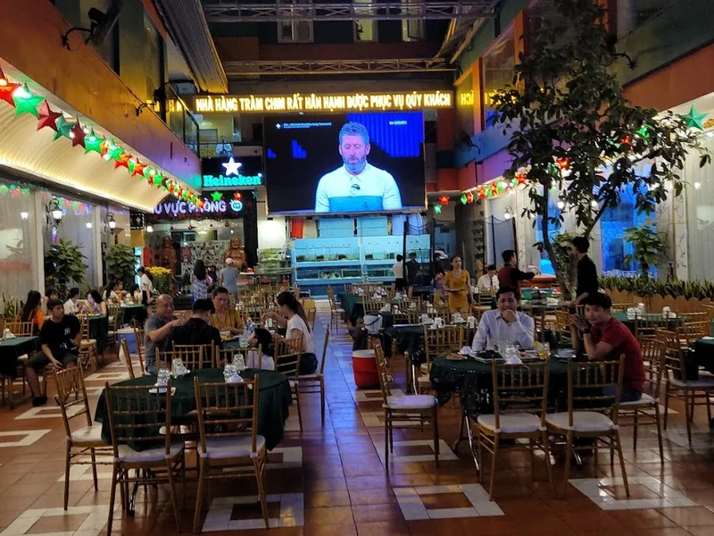 Nhà hàng Tràm Chim - Bình Tân