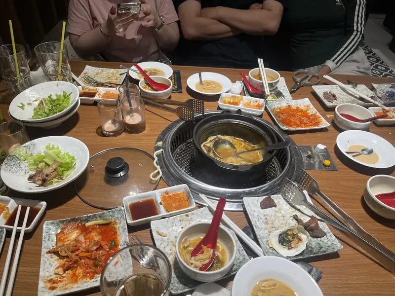 Hana Buffet Ba Tháng Hai