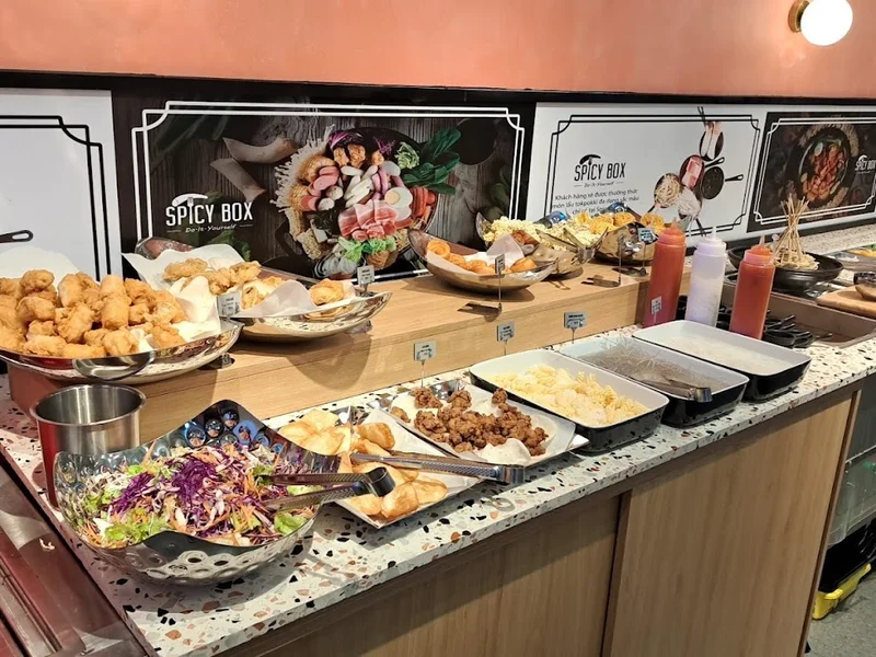 SPICY BOX VAN HANH MALL