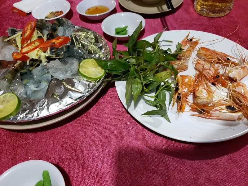 Nhà Hàng Hải Sản Cua Biển Cà Mau