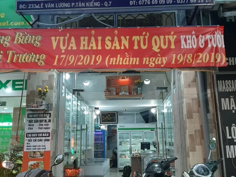 Vựa Hải Sản Tứ Quý