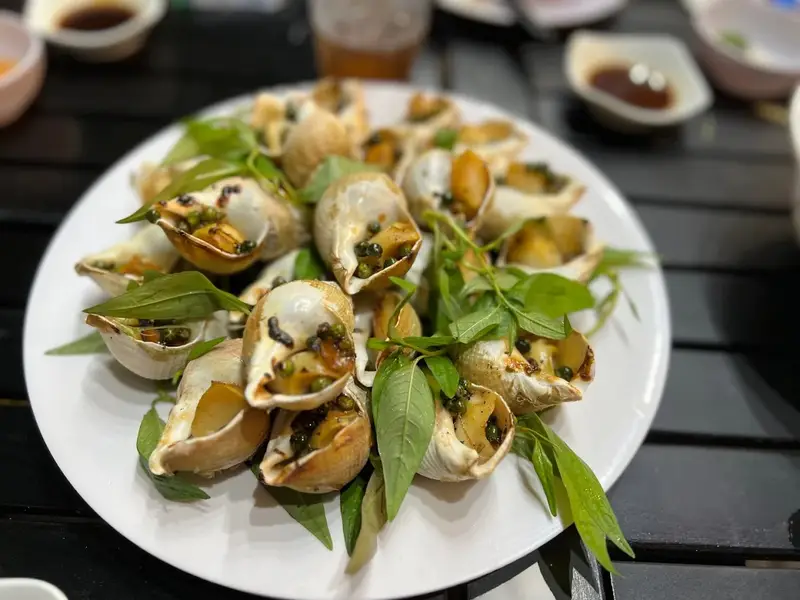 Seafood House by Hải Sản Hoàng Gia