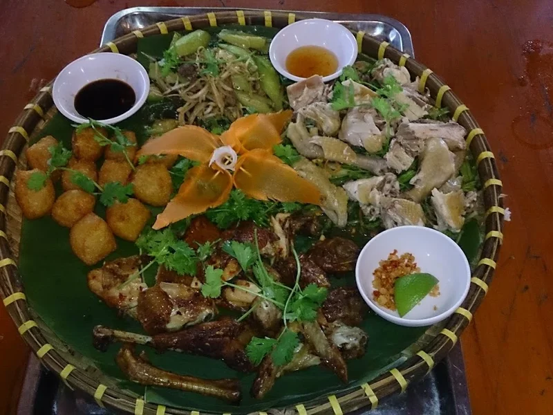 Nhà hàng Vườn Sinh Thái Ven Sông