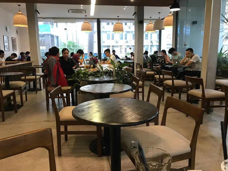 The Coffee House Trần Hưng Đạo