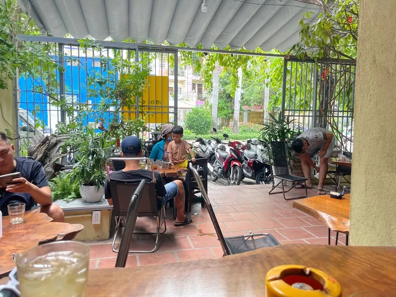 MAI CAFE | Quán cà phê view đẹp quận 8