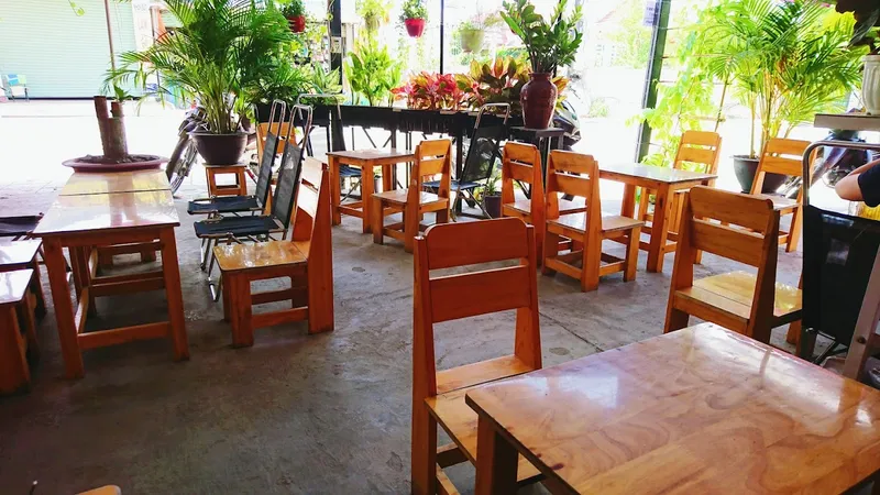 Quán cafe Quỳnh Anh