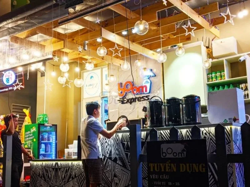 Boom - Cà phê & Trà sữa