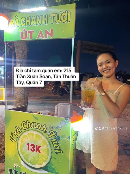 Trà chanh tươi Út An