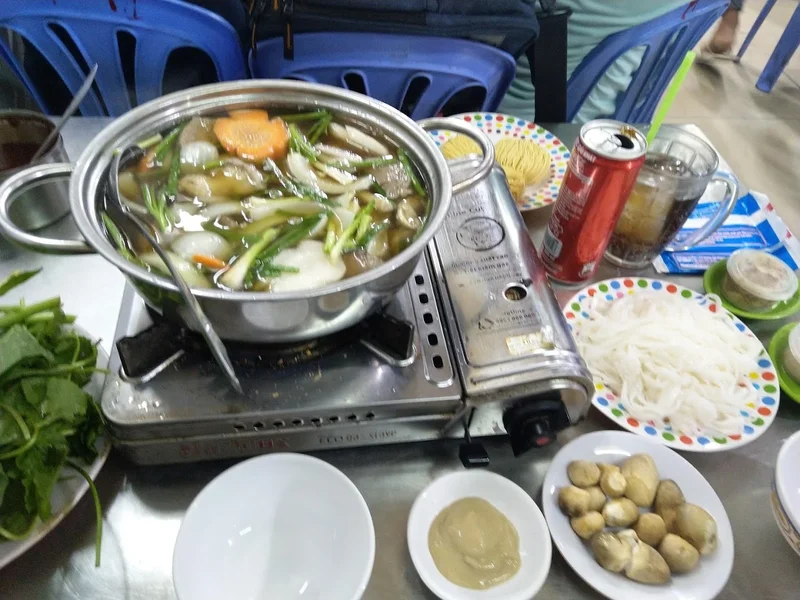 Lẩu Bò Hoàng Thu