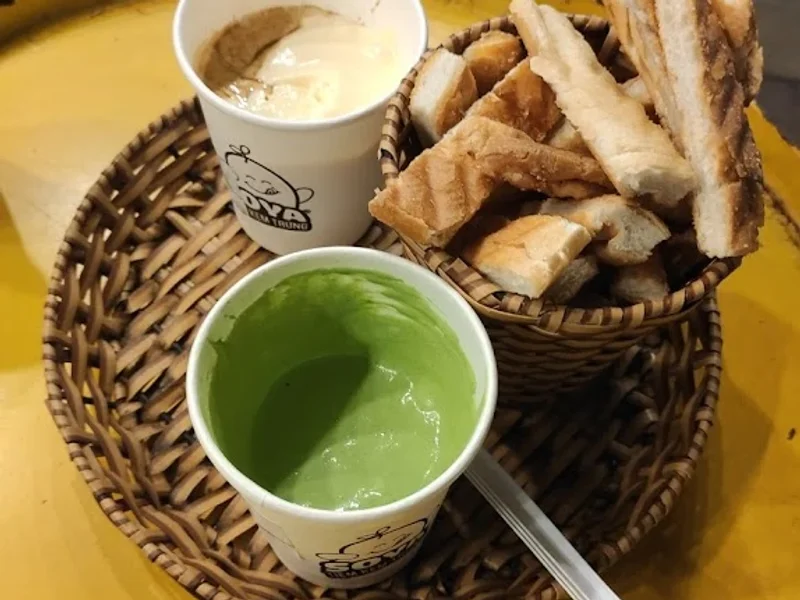 SOYA - Tiệm Kem Trứng