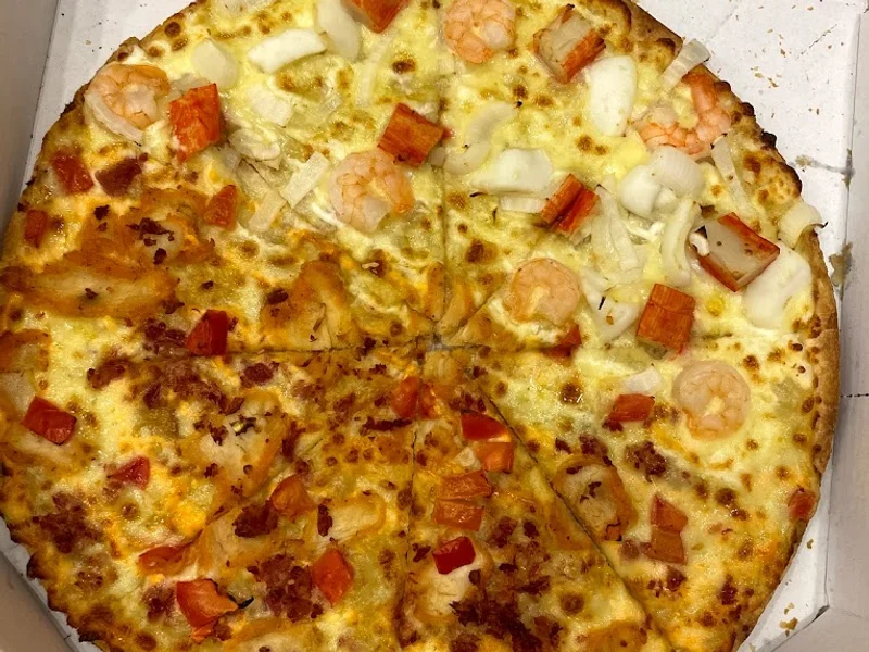 Domino's Pizza Huỳnh Tấn Phát