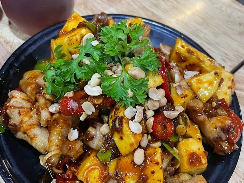 Lẩu Cá Chợ Lớn - Nướng & Lẩu BBQ