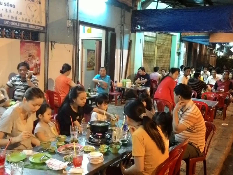 Lẩu Nướng Khánh Hoàng