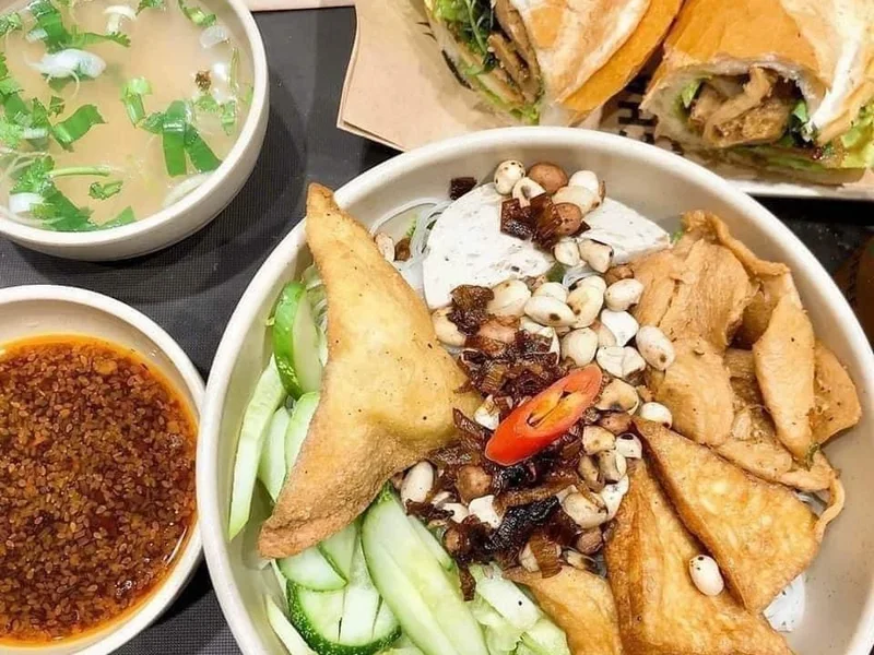 Nhà Hàng Chay 365 - Quận 7 - Vegan Hot Pot