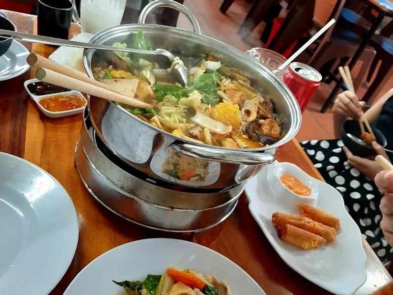 Quán chay Kiều Đàm