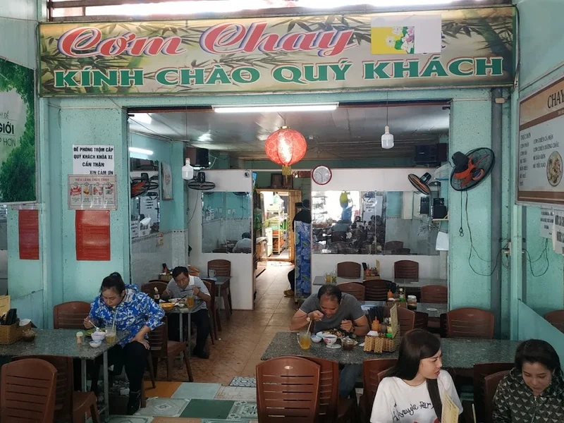 Quán chay Sen Vàng