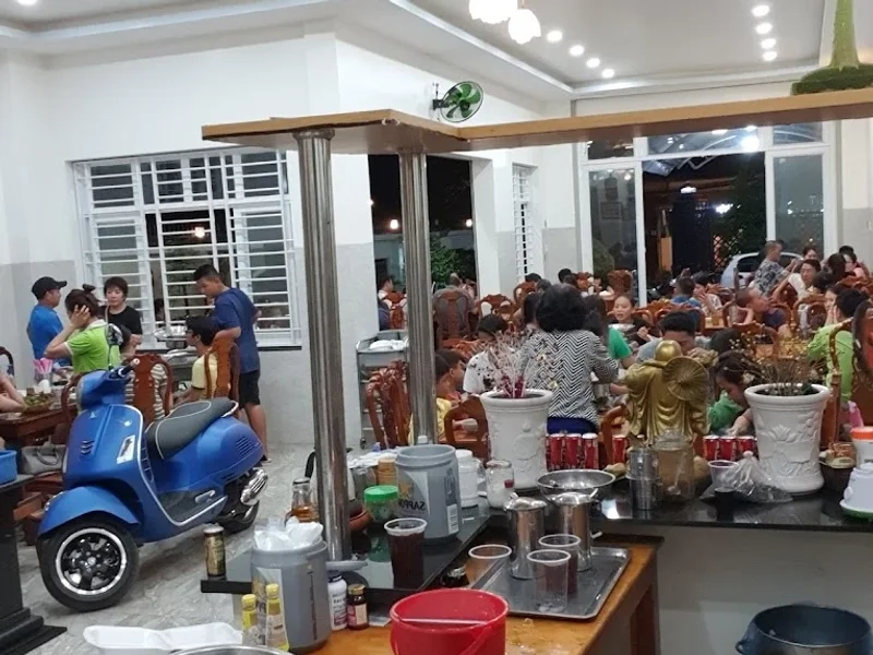 Quán Chay Bốn Mùa