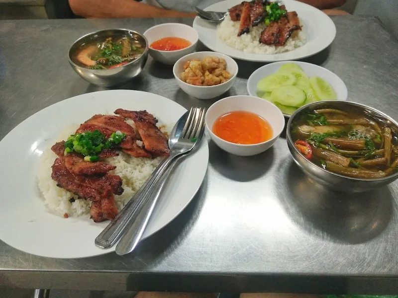 Quán Cơm Tấm Bà Mười