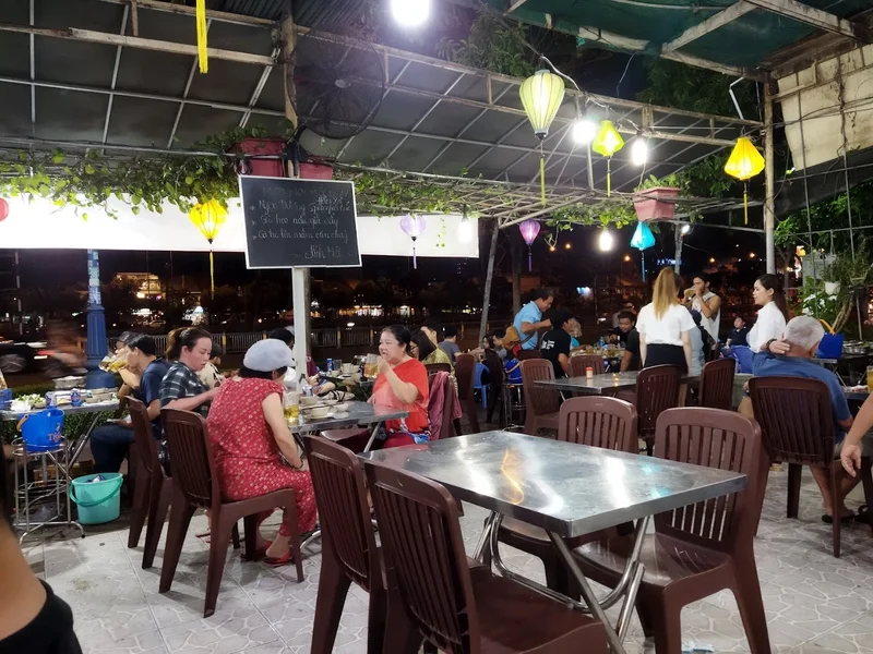 Quán Lẩu Bò Thiên Ngọc