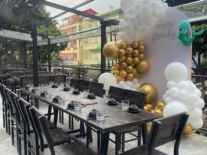 VƯỜN BIA CÔNG VIÊN