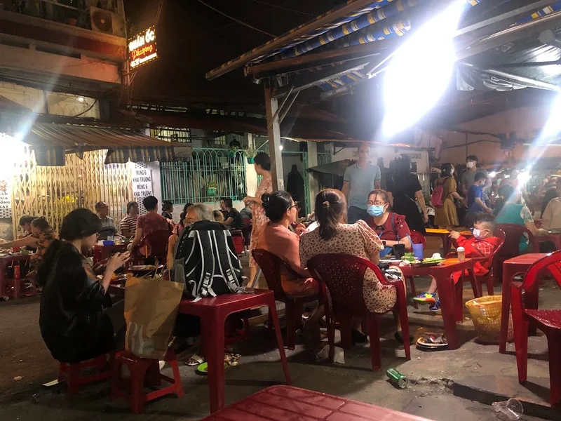 Quán Ốc Phượng