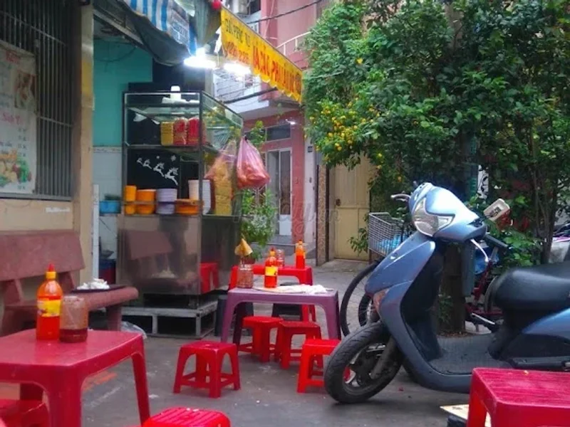 Quán Há Cảo - Phá Lấu Bò Marie Curie